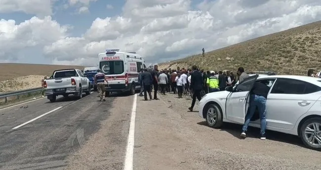 Van’da motosiklet kazası 2 kişi hayatını kaybetti