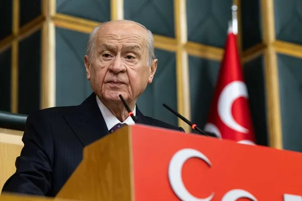 son-dakika-mhp-lideri-devlet-bahceliden-onemli-aciklamalar-1774338930458.jpg SON DAKİKA! MHP lideri Devlet Bahçeli: Terörsüz Türkiye çağrımız şimdi anlaşılmıştır!