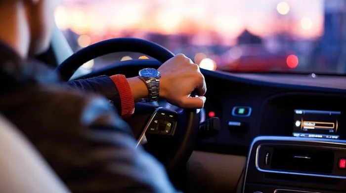 otomobiller-icin-yeni-duzenleme-otv-oranlari-ne-kadar-oldu-iste-merak-edilen-detaylar-1753338508998.jpg Son dakika | Otomobiller için yeni düzenleme: ÖTV oranları ne kadar oldu? İşte merak edilen detaylar