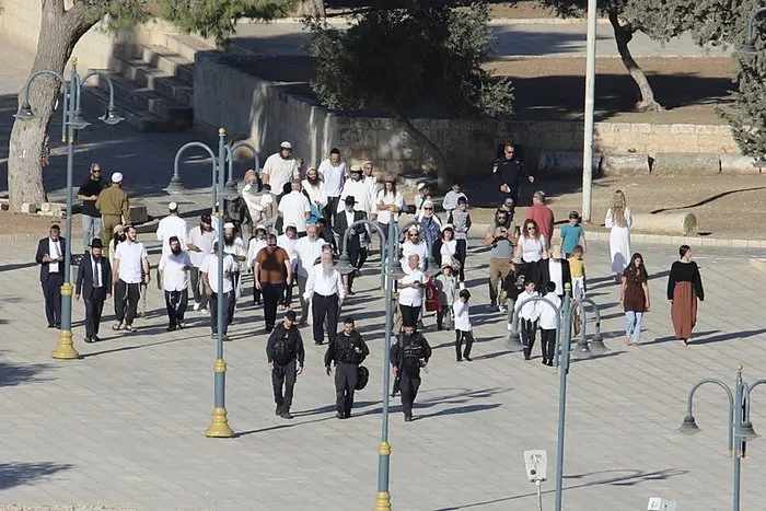 Fanatik Yahudilerden Mescid-i Aksa’da provokasyon