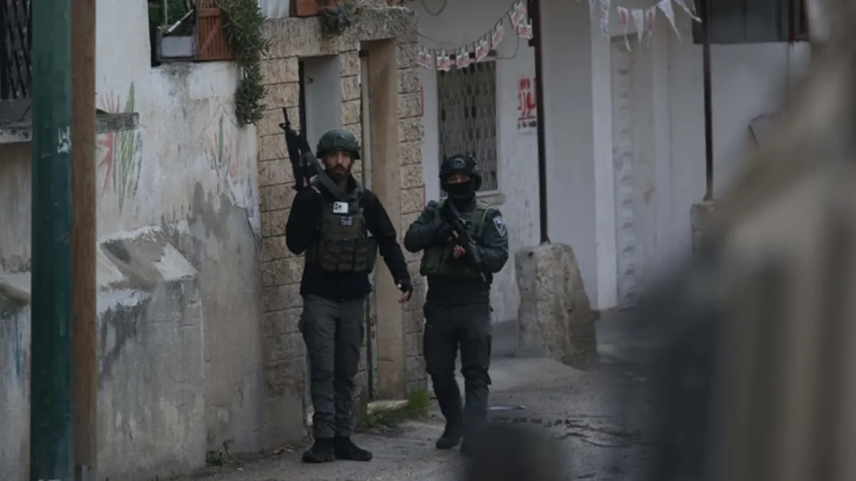 Siyonist İsrail ordusu Batı Şeria’da köyleri abluka altına aldı Siyonist İsrail ordusu Batı Şeria’da köyleri abluka altına aldı