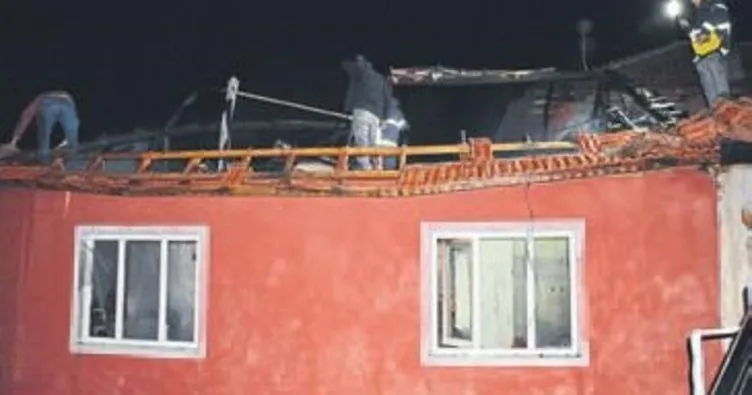 Demirci’de ev yangını korkuttu