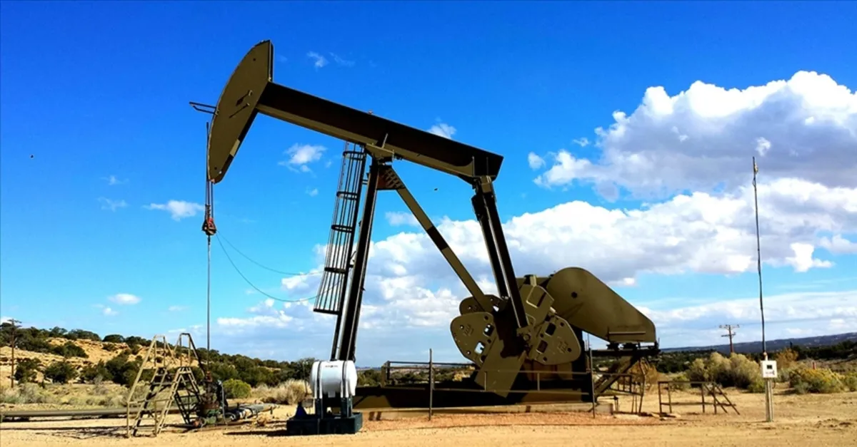 Rus ve İran petrolünde indirim rekabeti başladı Rus ve İran petrolünde indirim rekabeti başladı