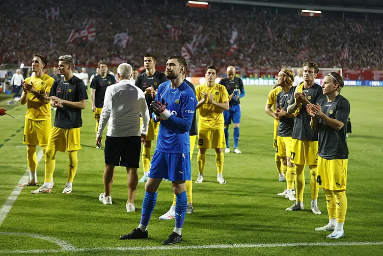 Avrupa Ligi’nde eşleşmeler belli oldu! En kolay ve en zor kurayı çeken takımlar açıklandı! Süper Lig devi herkesi şaşırttı...