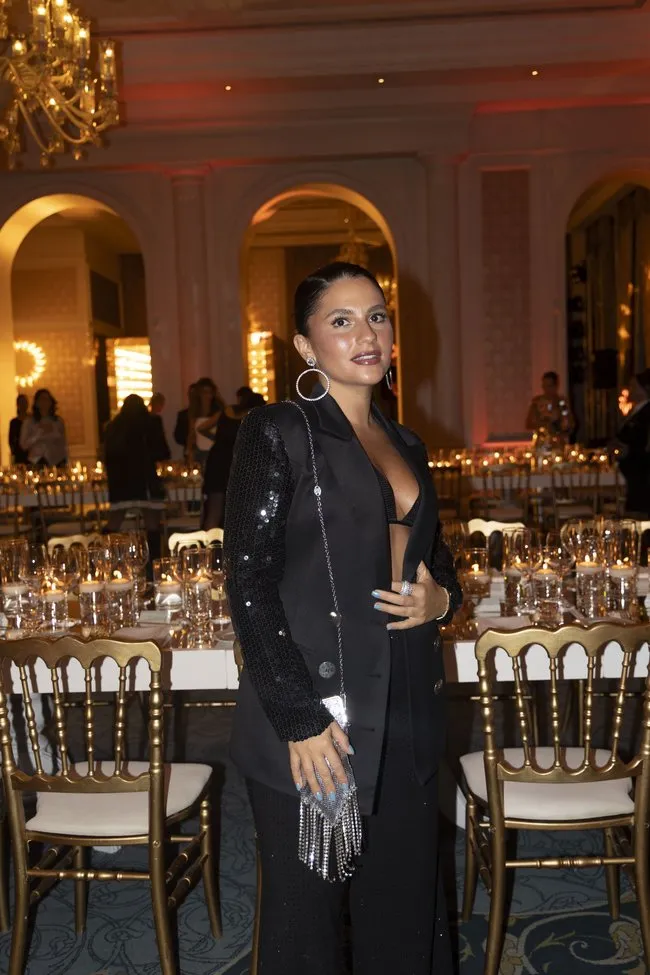 vogue-turkiye-ile-rabannedan-million-gold-for-her-ozel-daveti-1729277467209.jpg