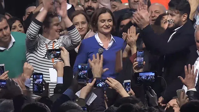Canan Kaftancıoğlu, olaylı CHP kongresinin ardından başkan seçildi!