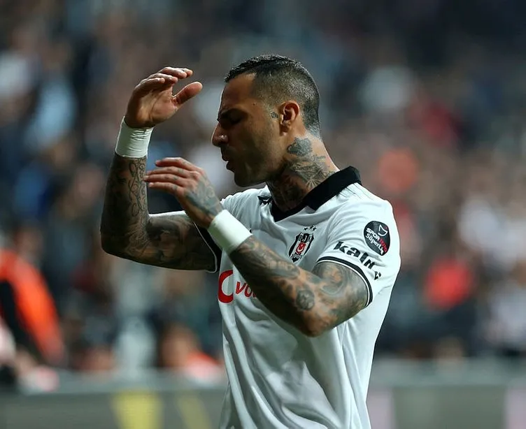 Son dakika Beşiktaş transfer haberleri! Beşiktaş’ın yıldızı veda etti