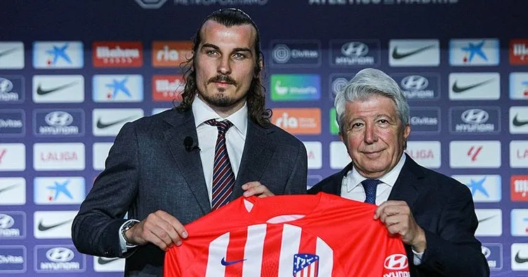 Atletico Madrid, yeni transferi Çağlar Söyüncü’yü basına tanıttı