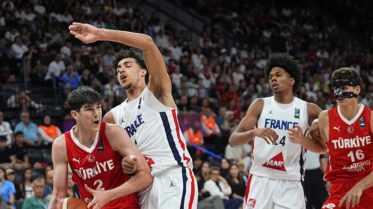 U17 Milli Basketbol Takımı, Dünya Kupası’nda yarı finalde! U17 Milli Basketbol Takımı, Dünya Kupası’nda yarı finalde!
