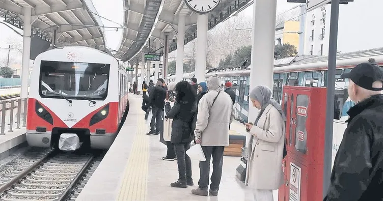 Tarihi Yarımada’da banliyö sevinci