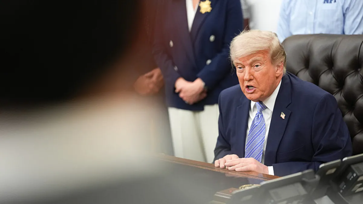 Trump’tan Küba açıklaması: “Orada hiçbir şey yok” Trump’tan Küba açıklaması: “Orada hiçbir şey yok”