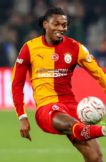 Rafael Leao: Ailem burada çok mutlu!