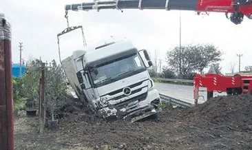 TIR kazaları ucuz atlatıldı