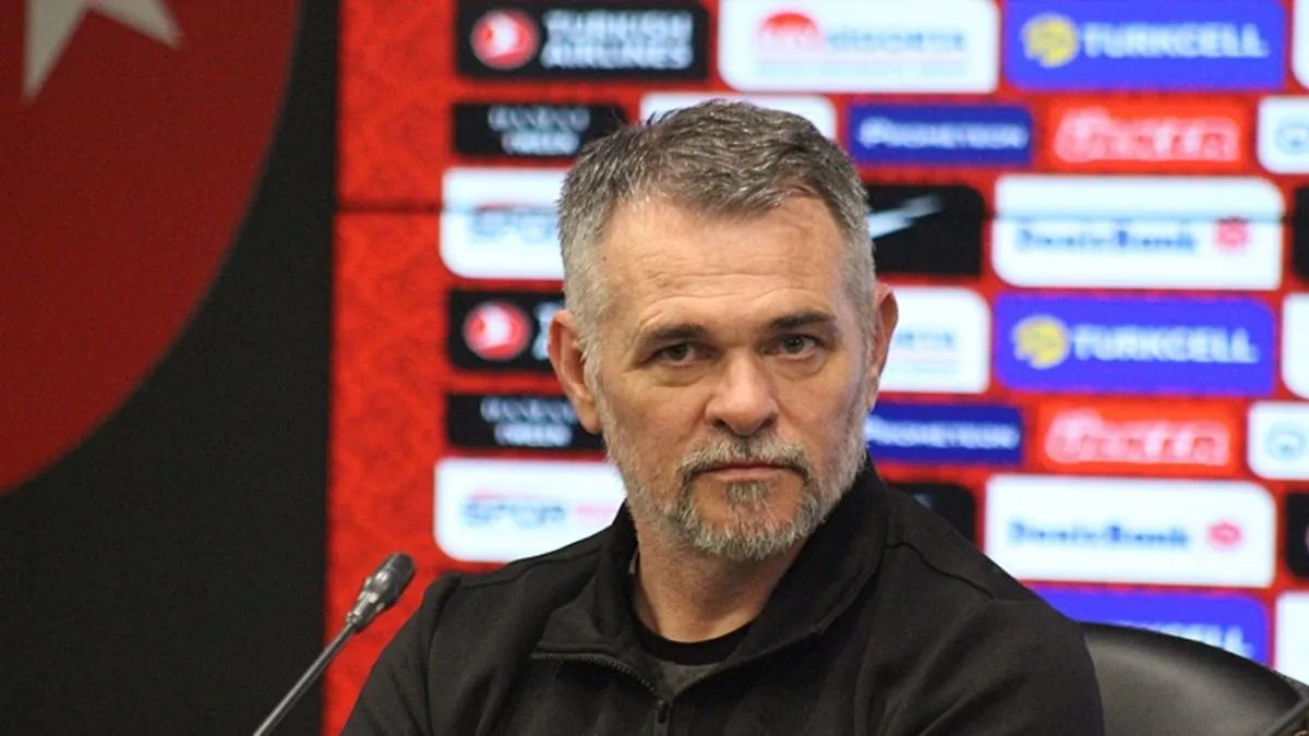 Willy Sagnol: “Türkiye güçlü bir takım”
