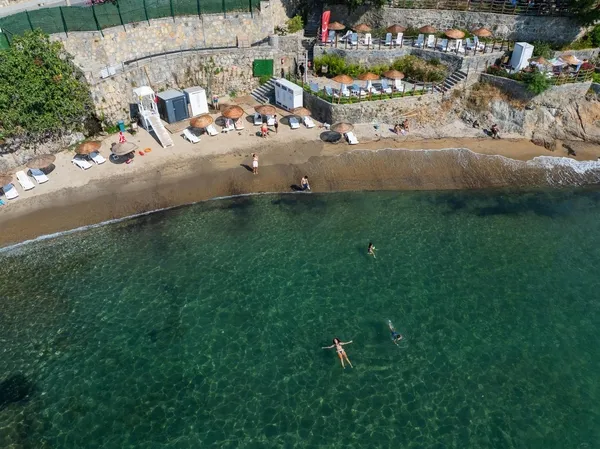 bodrumda-tatilin-hesaplisi-deniz-ucretsiz-lahmacun-250-tl-hamburger-pizza-450-tl-1785137822682.jpg