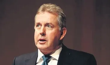 Trump beceriksiz, sakar ve hizipçi