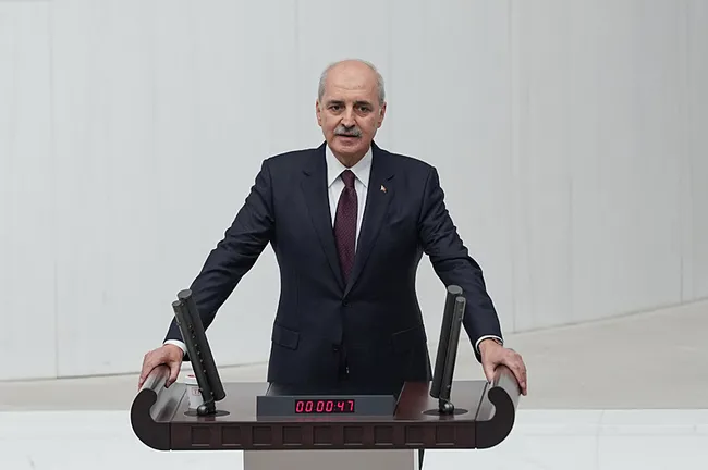 tbmm-baskanligi-secim-sonuclari-belli-oldu-numan-kurtulmus-yeniden-meclis-baskani-secildi-1748990137836.jpeg TBMM Başkanlığı seçim sonuçları belli oldu! Numan Kurtulmuş yeniden Meclis Başkanı seçildi
