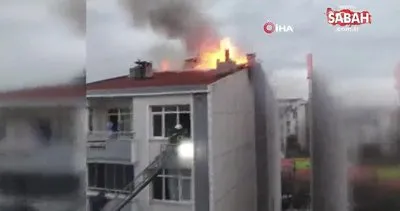 Tekirdağ’da apartmanın çatısı alev alev yandı | Video