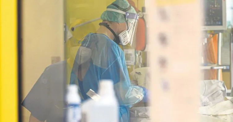 Yoğun bakımdakilerin üçte ikisi aşısız