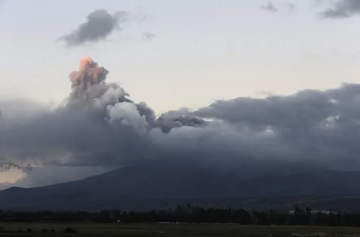 Ekvador’da volkan paniği