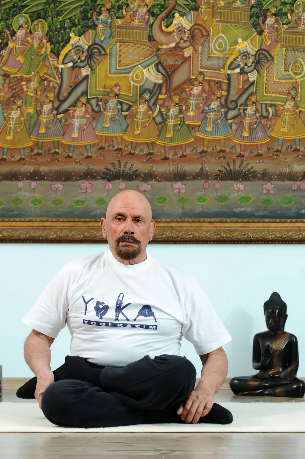 Yogi Kazim 100 Yila Meydan Okuyor Galeri Yasam