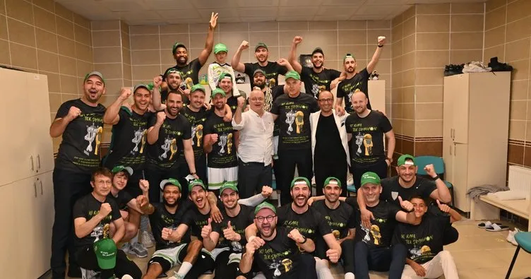 Manisa BB, ING Basketbol Süper Ligi’ne yükseldi!