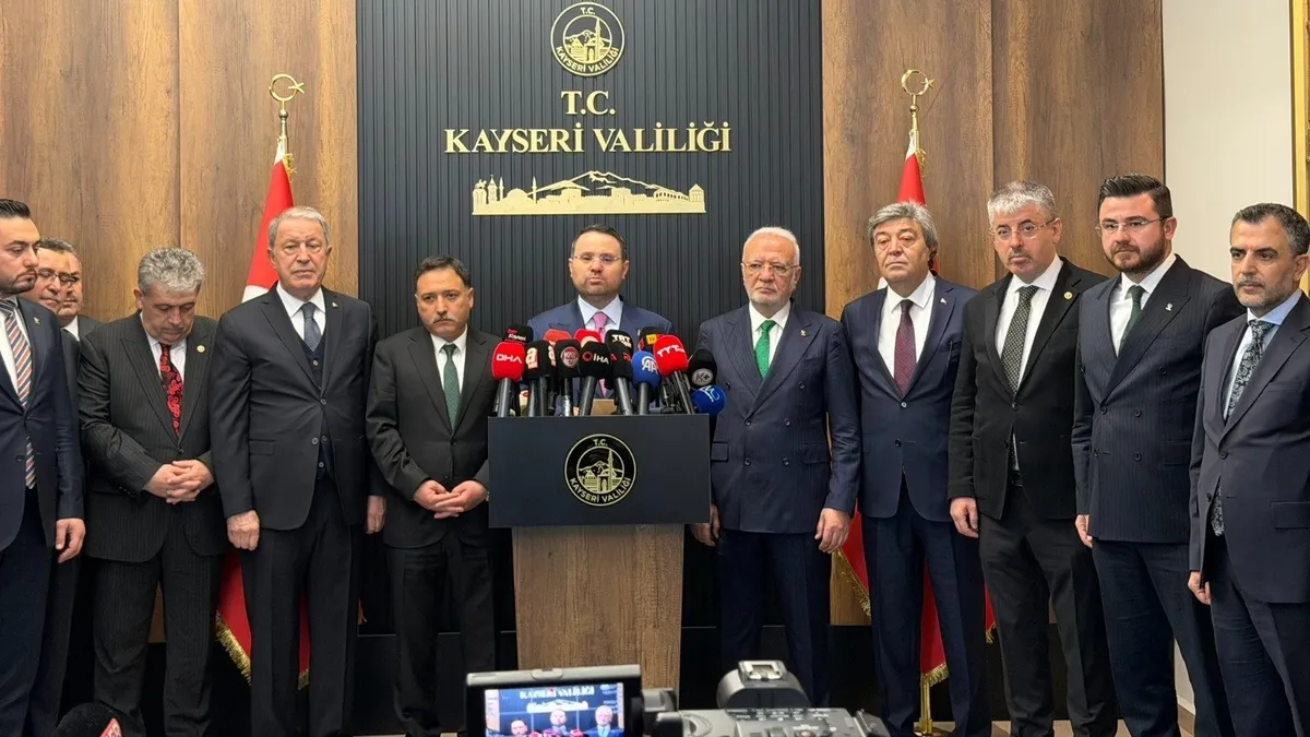 Bakan Gürlek’ten Kayseri’den net mesaj: Suçla mücadelede taviz yok Bakan Gürlek’ten Kayseri’den net mesaj: Suçla mücadelede taviz yok