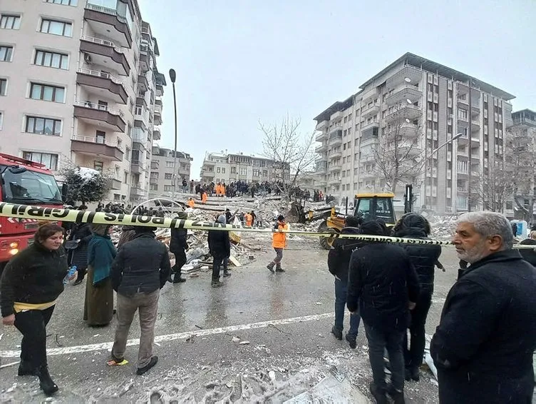 SON DAKİKA: Kahramanmaraş deprem bölgesinden çok acı görüntüler! Ölü sayısı artıyor