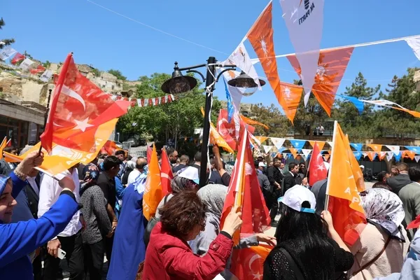 bakan-gurlekten-mustafapasaya-yatirim-mujdeleri-dogalgaz-toki-ve-turizm-hamlesi-1780664808241.jpg