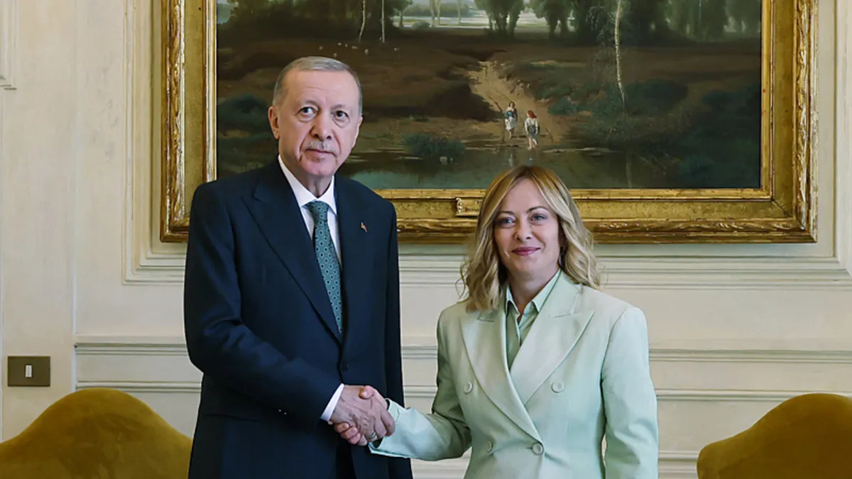 Başkan Erdoğan, İtalya Başbakanı Meloni ile telefonda görüştü! Başkan Erdoğan, İtalya Başbakanı Meloni ile telefonda görüştü!