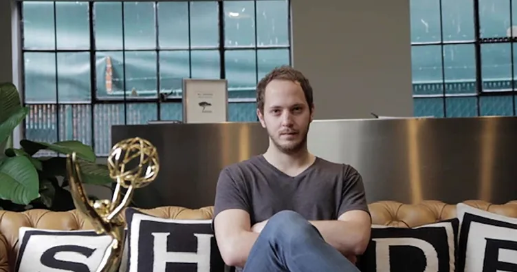 Emmy ödüllü Türk grafiker