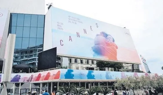 Cannes görgüsüzlüğe geçit vermedi