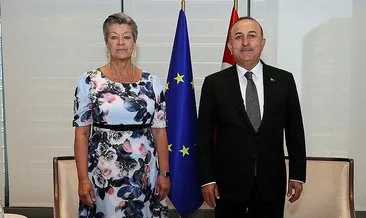Bakan Çavuşoğlu, Johansson ve Zardari ile görüştü