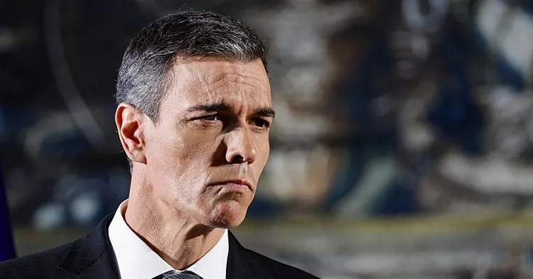 İspanya’da Sanchez’in partisine baskın