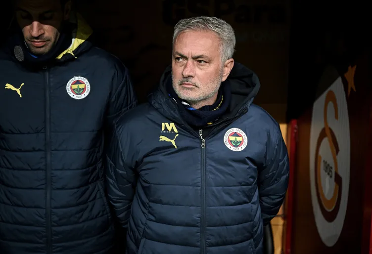 Son dakika haberi: Mourinho’dan Okan Buruk’a sert sözler: Nasıl bu kadar alçalabildiler?
