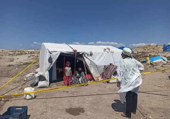 7 kişilik aile çadırlarında karantinaya alındı