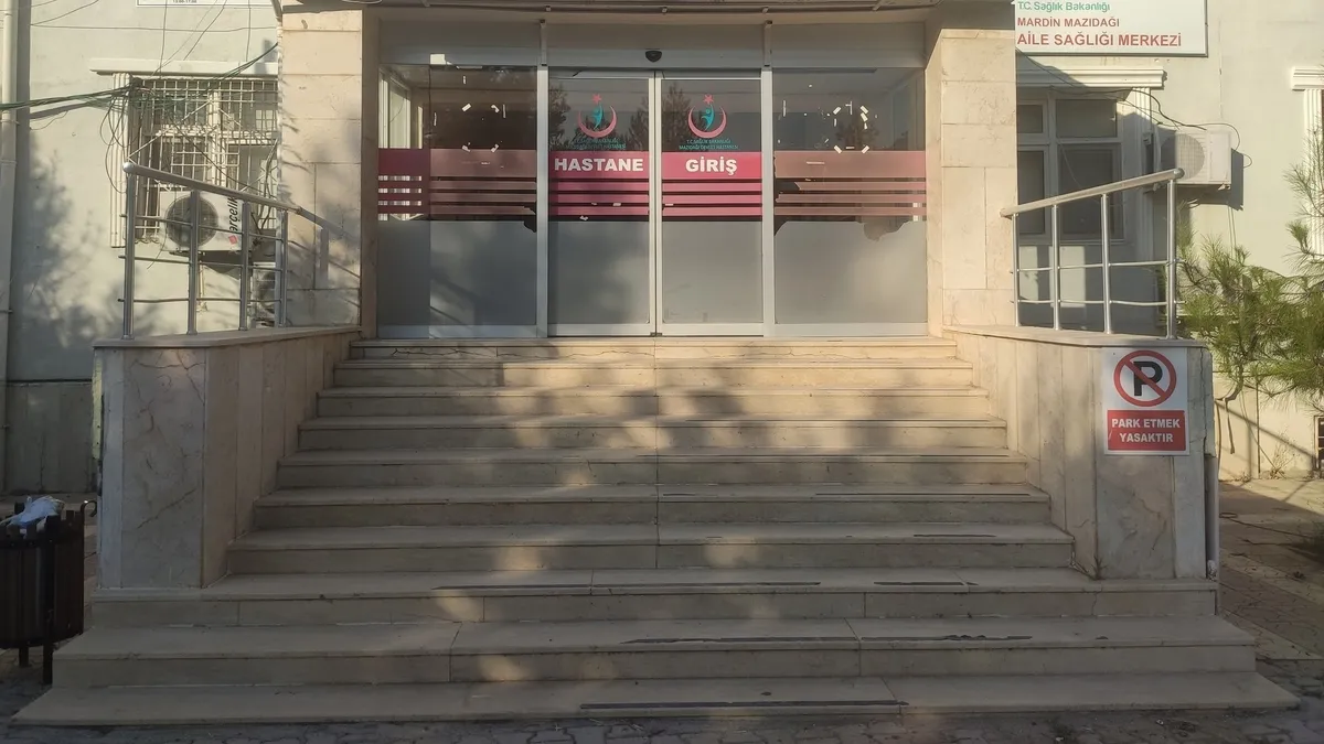 Yer Mardin! Misafirliğe gittiği evde kabusu yaşadı: Talihsiz kız çocuğu damda uyuduğu sırada silahla vuruldu! Yer Mardin! Misafirliğe gittiği evde kabusu yaşadı: Talihsiz kız çocuğu damda uyuduğu sırada silahla vuruldu!