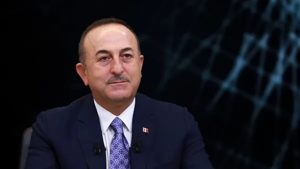 Son dakika! Çavuşoğlu: Rusya'dan Suriye'ye giden uçaklara hava sahasını kapattık