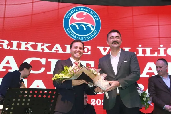 kirikkale-valiliginden-haci-tasan-gecesi-1647123777599.jpeg