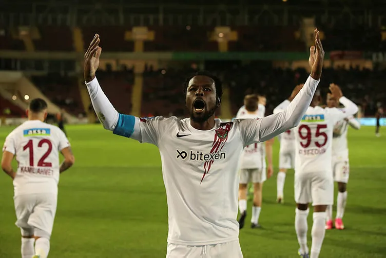 Süper Lig'de gol krallığı yarışı nefes kesiyor! Son 6 hafta öncesi kıran kırana mücadele...