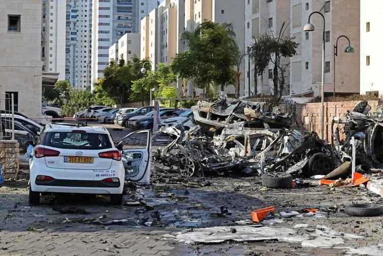 İSRAİL GAZZE SON DAKİKA: Hamas Aksa Tufanı operasyonunu başlattı! İsrail Savaş durumu alarmı ilan etti! İşte son durum