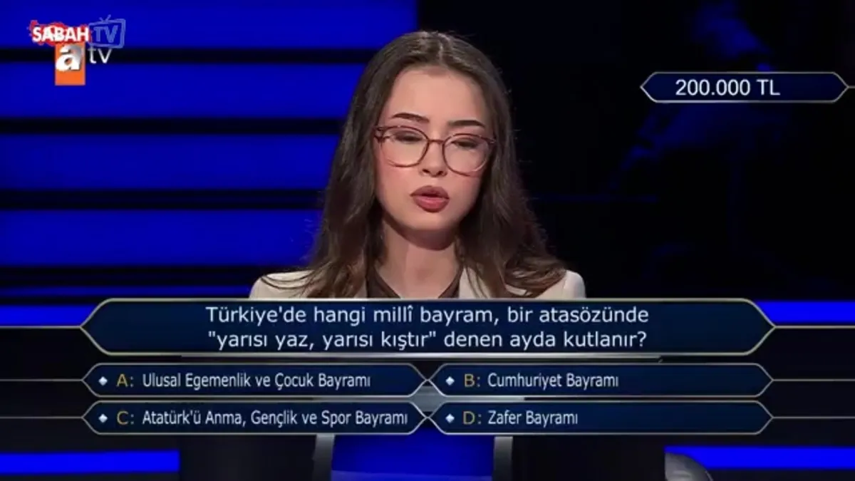 Kim Milyoner Olmak İster’de ‘milli bayram’ sorusu yarışmacıyı şaşırttı! videosunu izle Kim Milyoner Olmak İster’de ‘milli bayram’ sorusu yarışmacıyı şaşırttı! videosunu izle