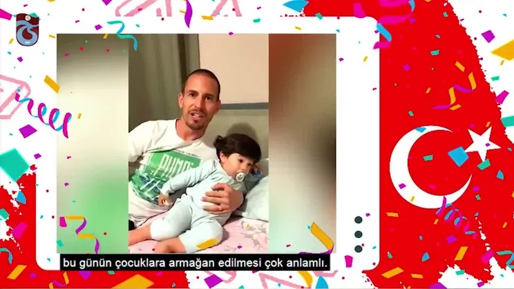 Trabzonsporlu futbolculardan 23 Nisan mesajı