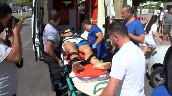 Antalyasporlu Naldo'nun ailesi Antalya'da kaza geçirdi: 1'i ağır, 5 yaralı