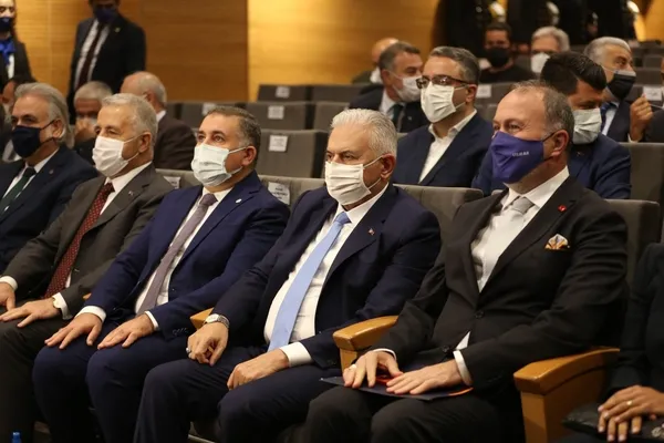 denizlerin-beybabasinin-adi-okulu-itude-yasayacak-1636532180846.jpg Denizlerin Beybabası’nın adı okulu İTÜ’de yaşayacak