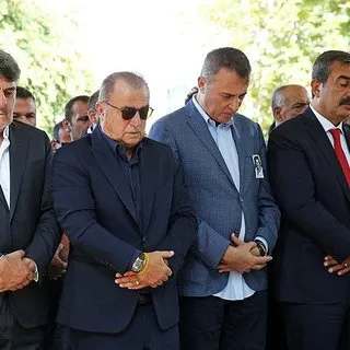Serdal Adalı’yı yalnız bırakmadılar