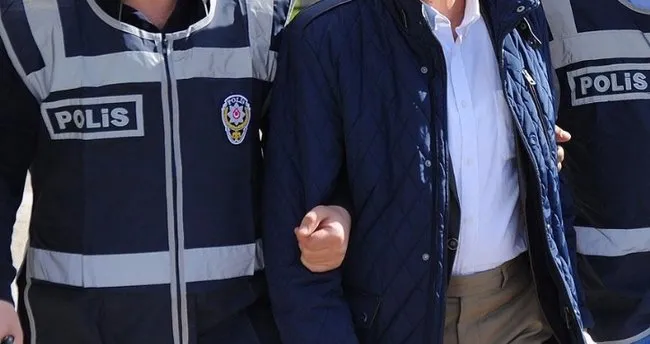İzmir’de FETÖ/PDY operasyonu: 8 astsubay gözaltına alındı