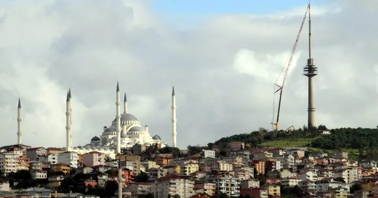 Çamlıca TRT verici kulesi sökülmeye başladı