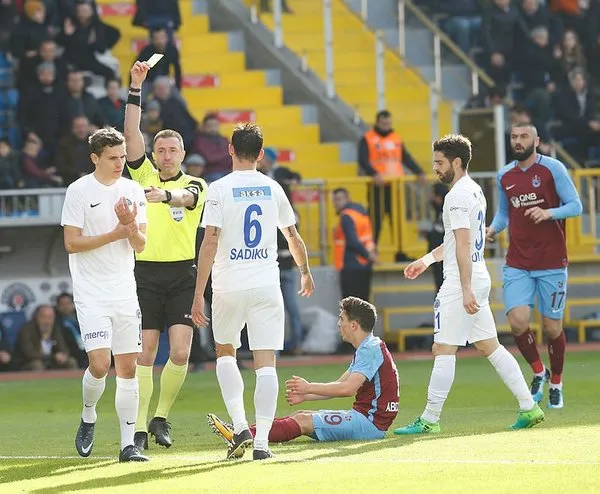 Kasımpaşa - Trabzonspor maçından kareler