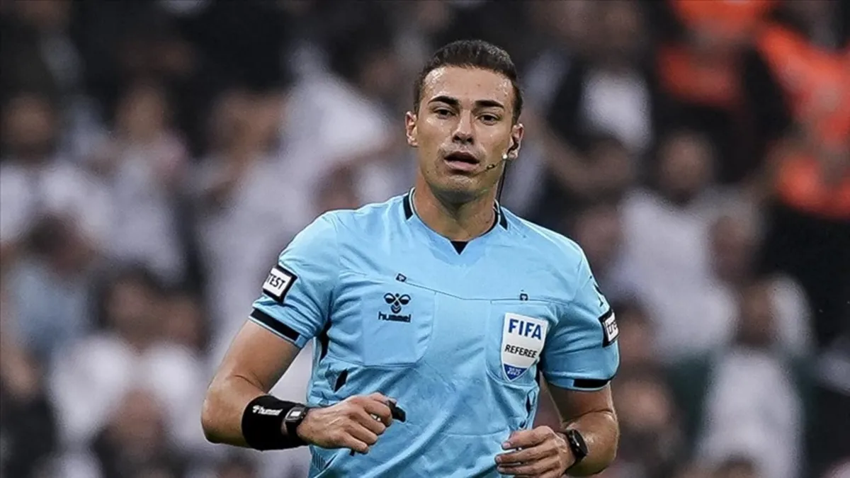 Beşiktaş – Trabzonspor maçının hakemi belli oldu Beşiktaş – Trabzonspor maçının hakemi belli oldu